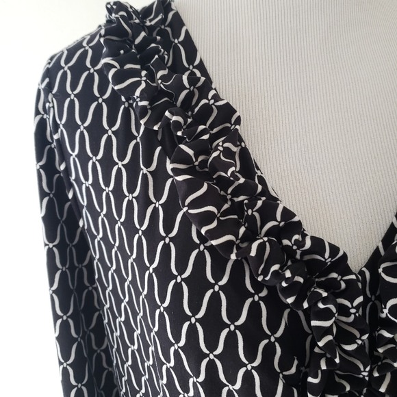 Soma Ruffle-Neck Black White Dress High Waist V-Neck Stretchy Women Small - Picture 5 of 7
